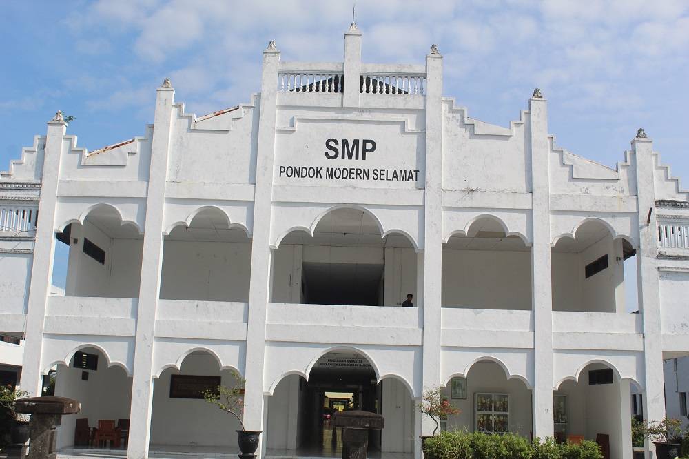 Gedung SMP PMS